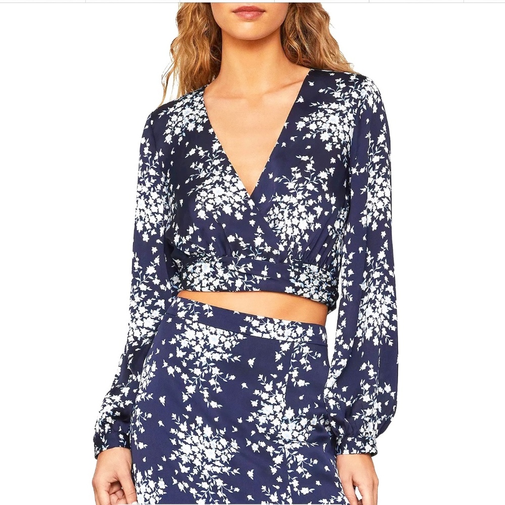 BCBGMaxAzria Satin Floral Print wrap Top, Size M